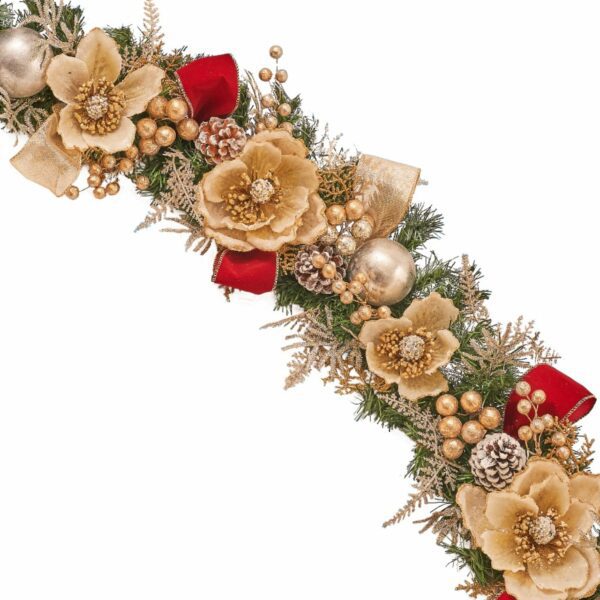 Festive Magnolia Garland for Christmas - craftmasterslate